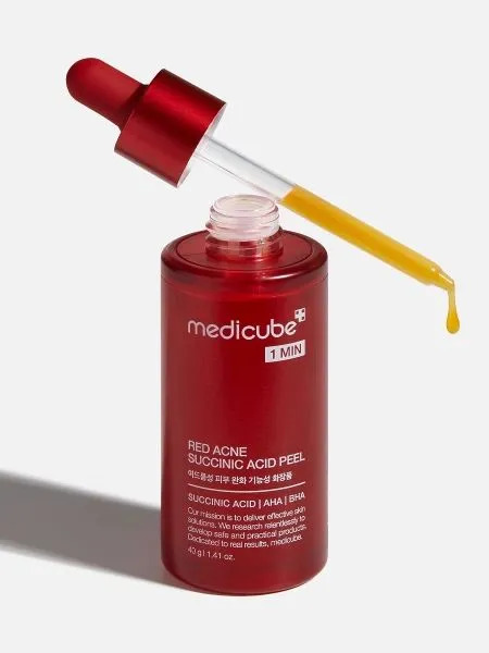 Пилинг для проблемной кожи с янтарной кислотой medicube Red Acne Succinic Acid Peel 40мл